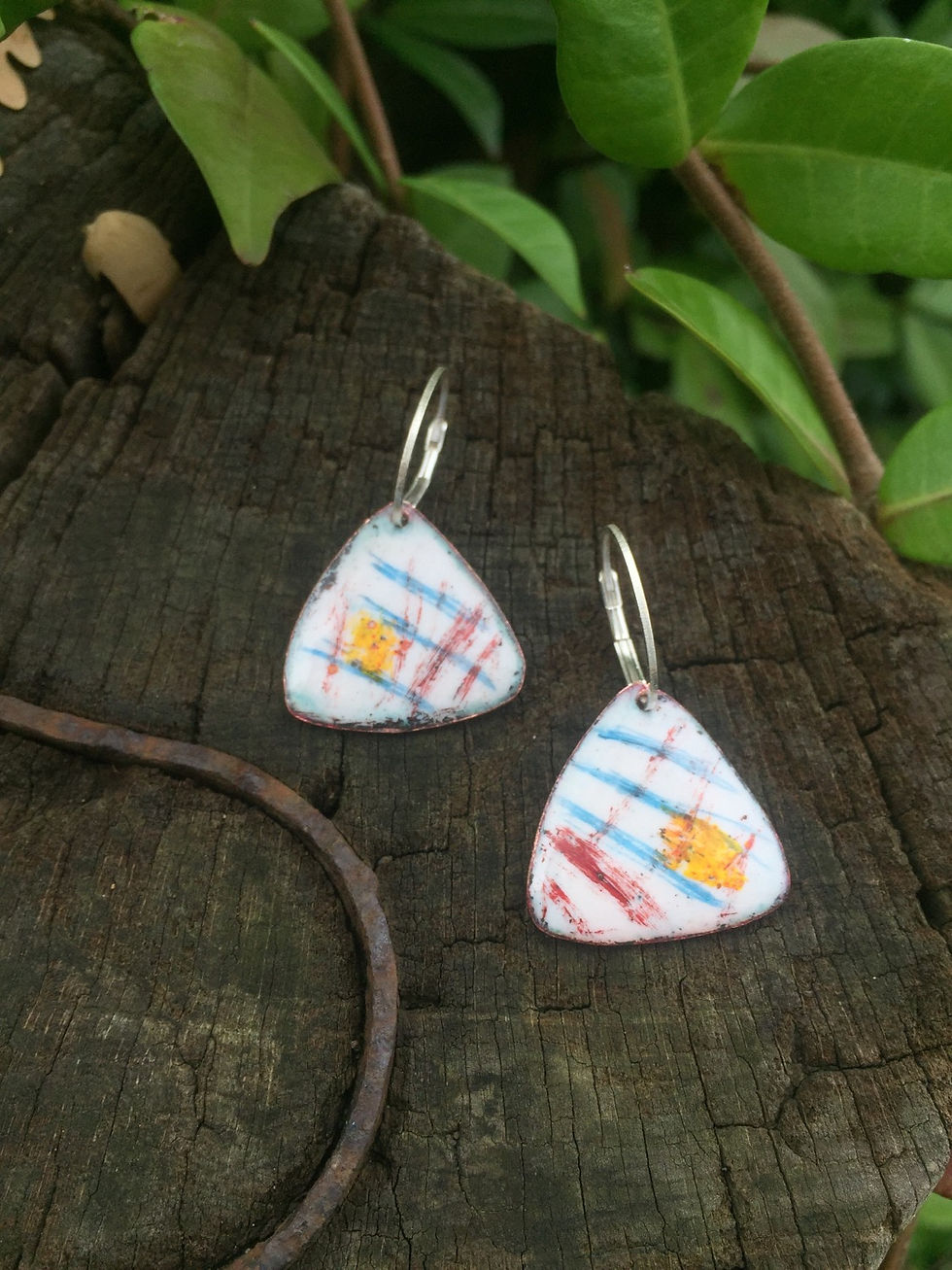 Bakır Küpe Neşeli Üçgen