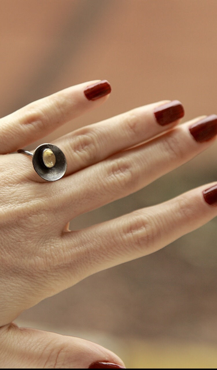 Gümüş Yüzük Dünyada Bir Nokta Sitrin Taşlı