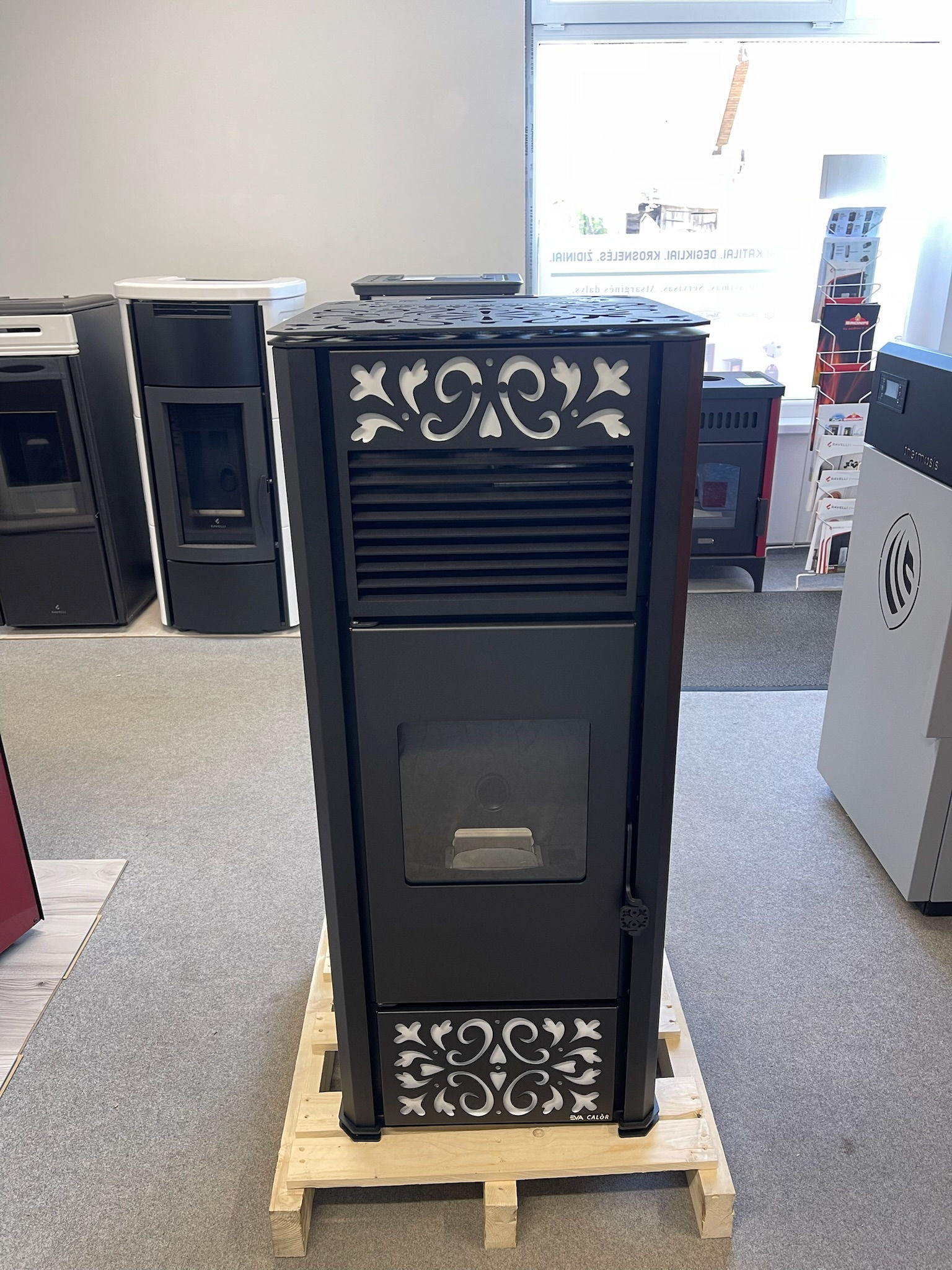 Granulinė krosnelė Gemma 15,4 kW.
