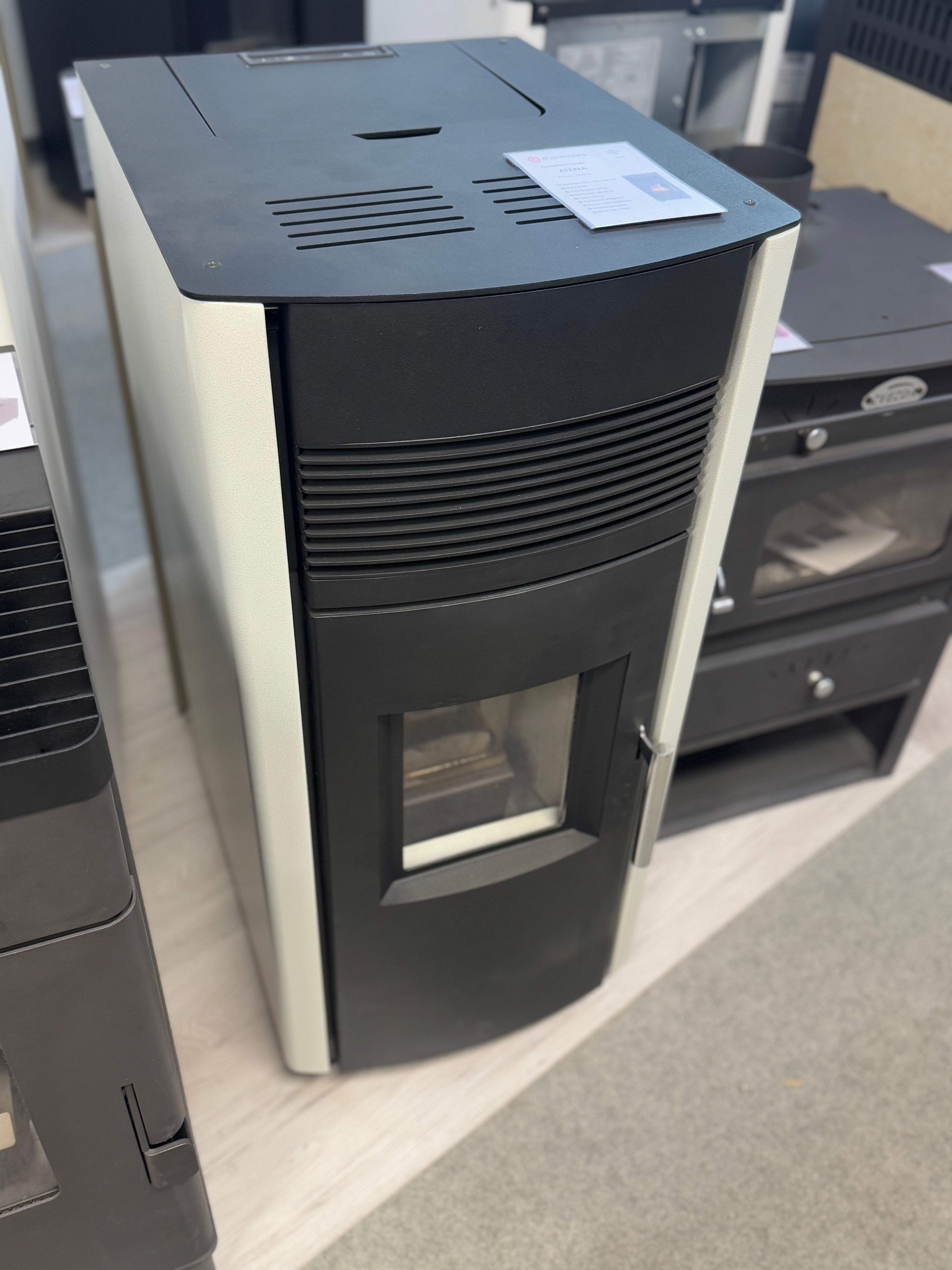 K0363 Thermasis ATENA orinė granulinė krosnelė