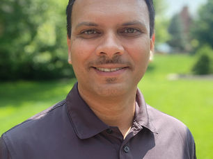 शेअर मार्केटमधून उत्पन्न – दीर्घकालीन गुंतवणुकीच्या पलीकडे एक नवा मार्ग