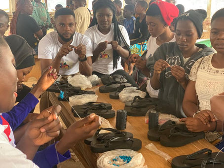 Bead Making and Sexual Reproductive Health with IDPs