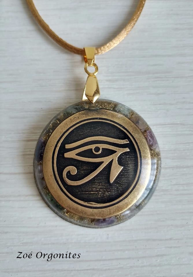 Orgonite Olho de Hórus Ouro Velho