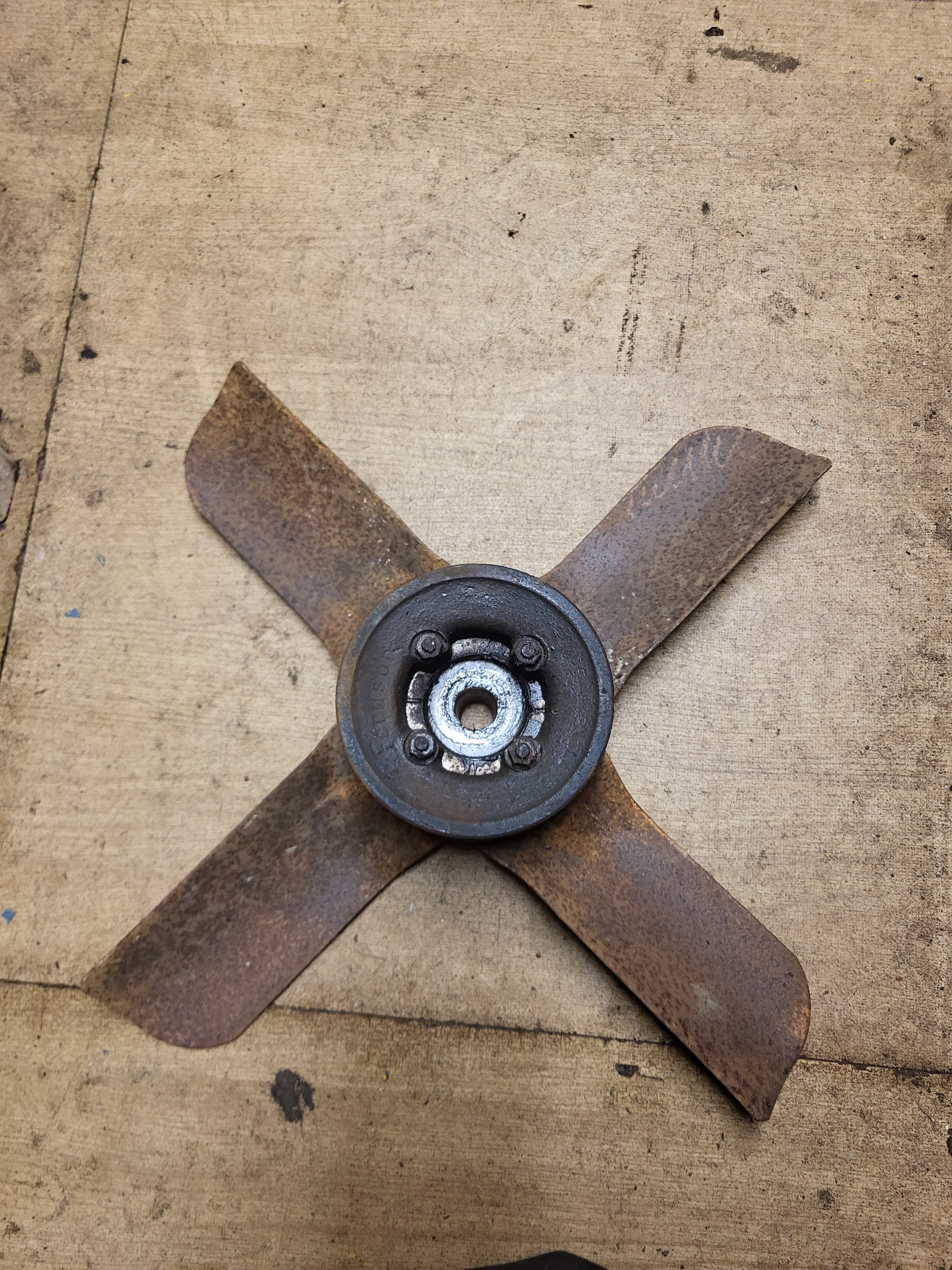 Fordson Fan Blade Assembly