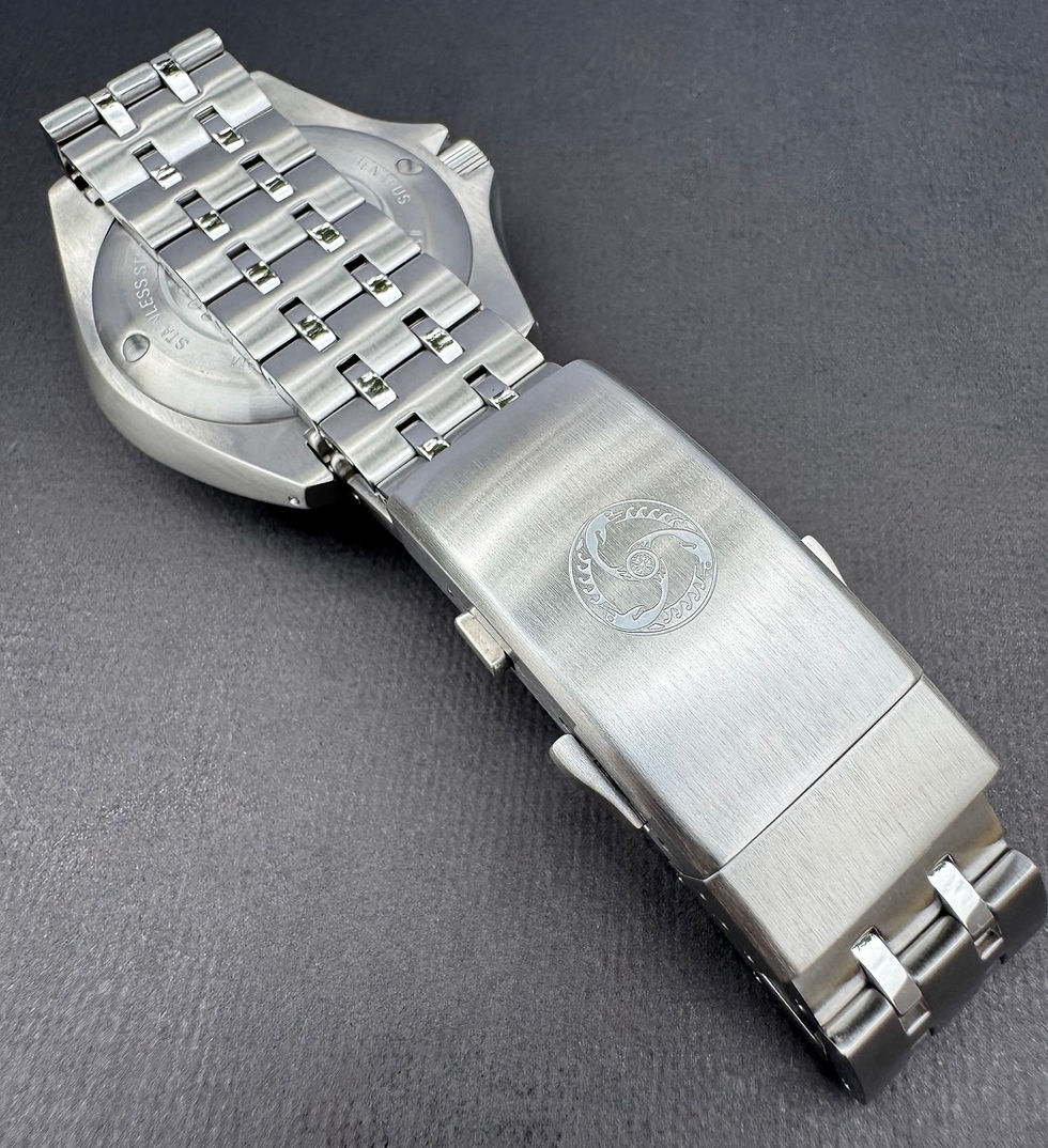 Thumbnail: Bonito Ice Blue snowflake hands