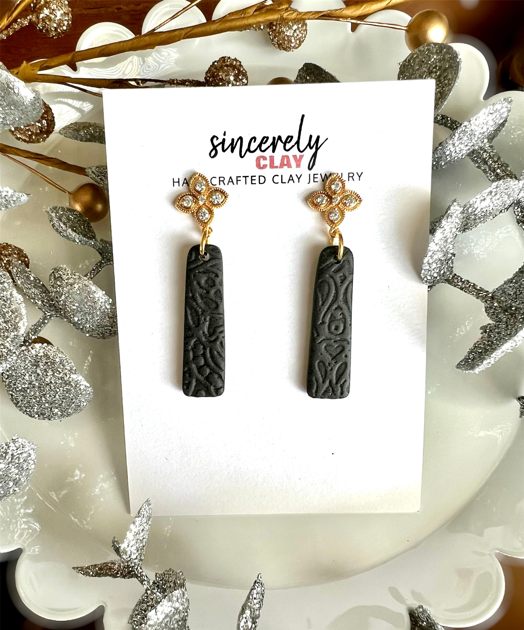 Textured Black Pendant Dangle