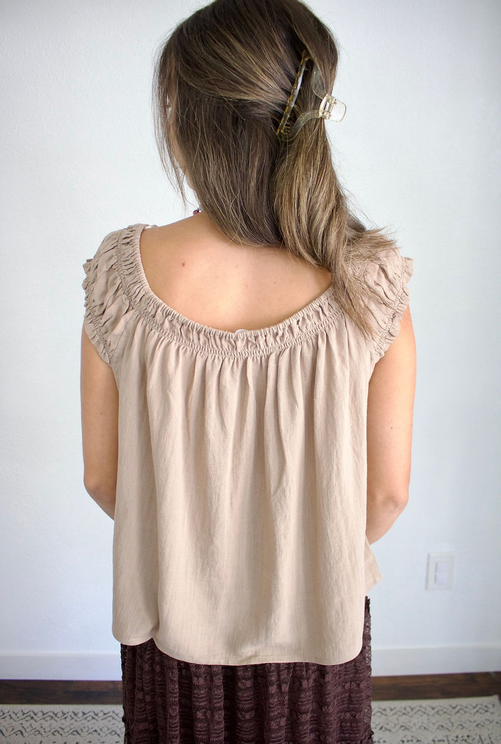 Thumbnail: Bonnie Detail Top