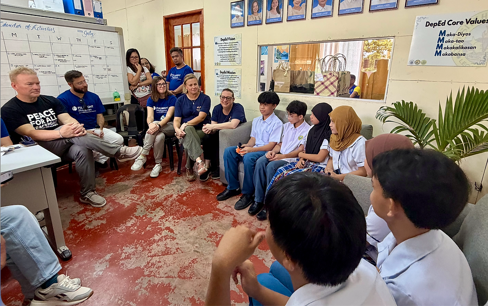 Fulbright teachers meeting with student members of the Muslim community