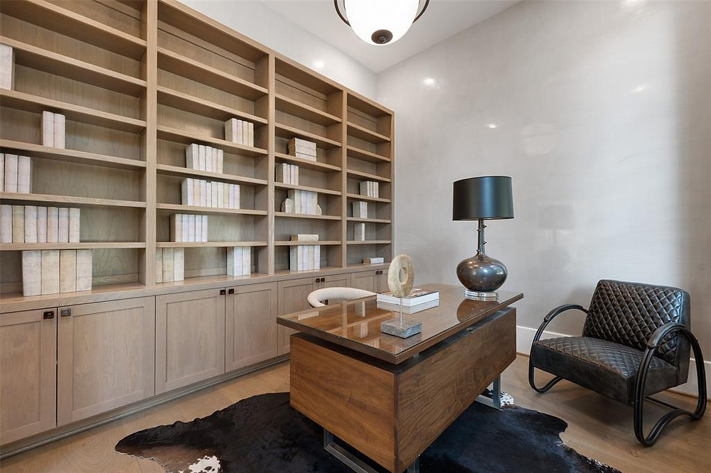 House in the 'hood series (volume 004) by Nancy Lane Interiors photos via har.com