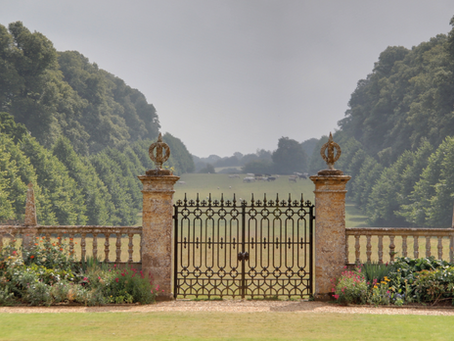 Global luxury property investment trends, high net worth individual migration, and prime residential real estate hotspots in 2025.