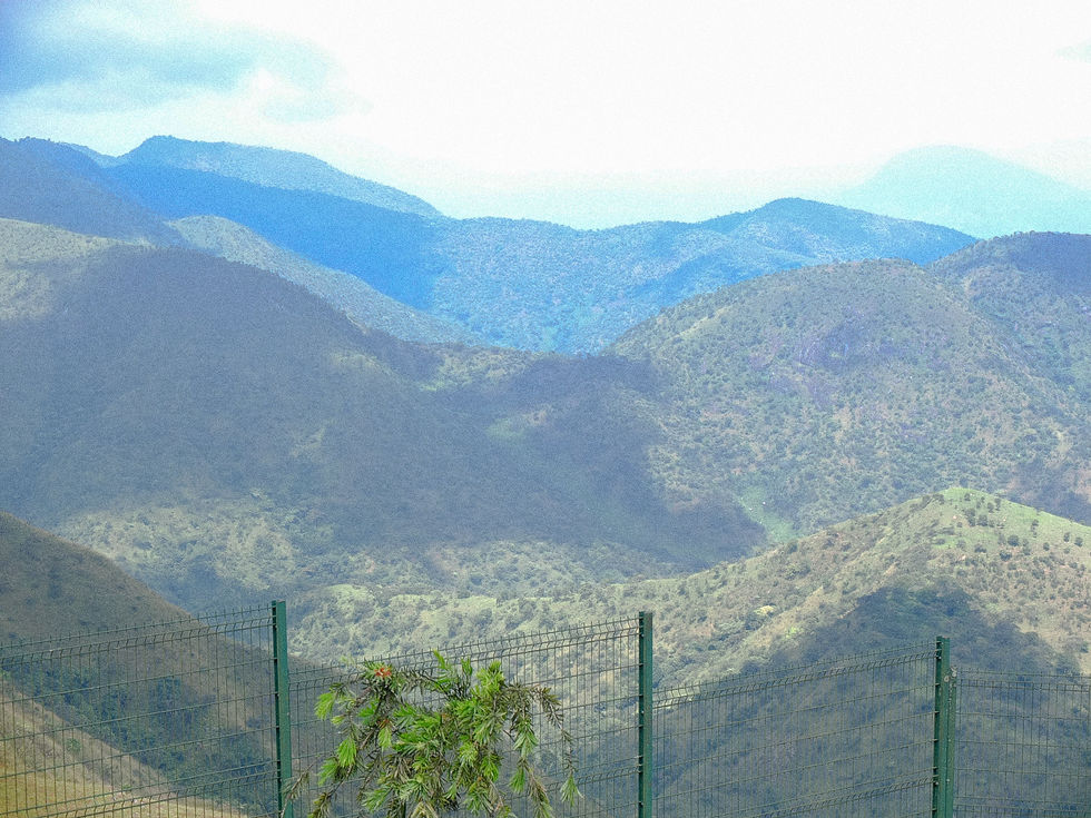 EDGE OF MOUNTAIN (GREEN BLUE)