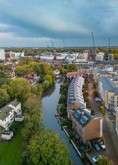Brentford - The island by the river Brent copy.jpeg