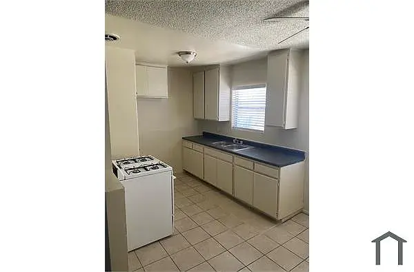 Thumbnail: 1BR/Panorama City(2)/HACLA or TLS