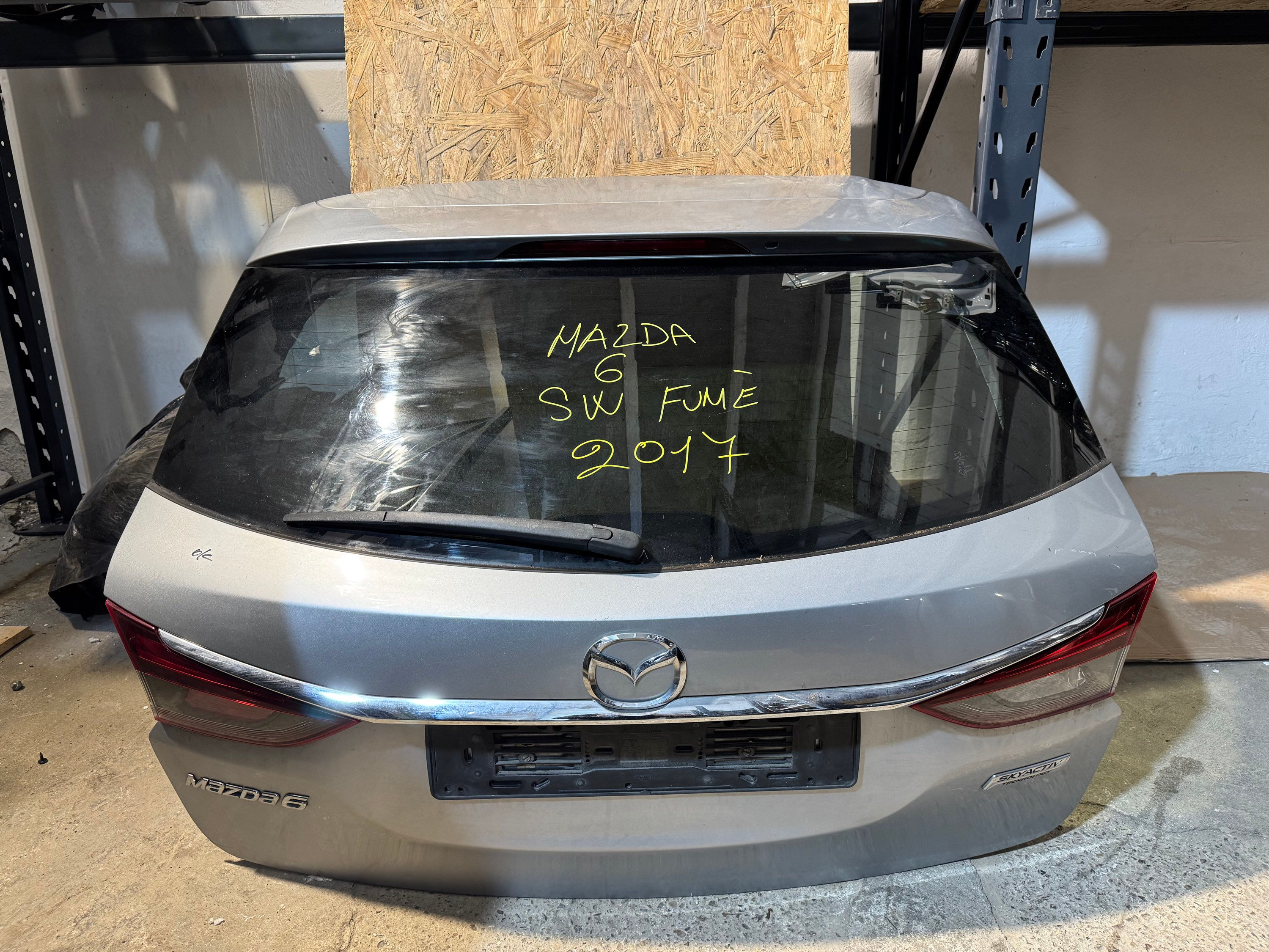 Portellone posteriore Mazda 6 Sw Famigliare 017