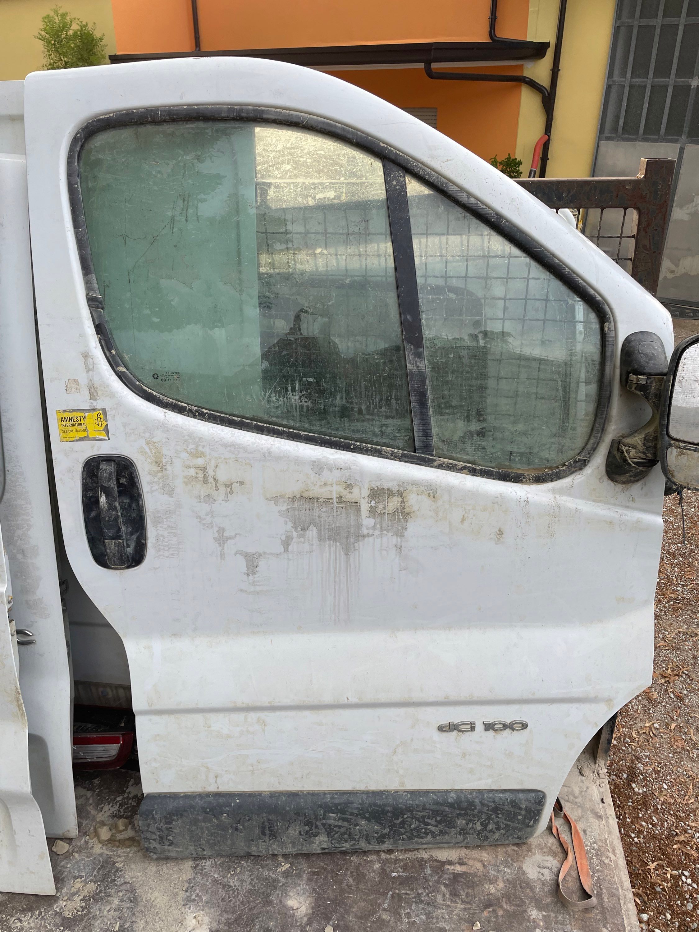 Porta anteriore destra Renault Trafic Opel Vivaro 2010