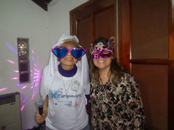 Facebook - Que duo por dios , salimos por las calles chicas .jpg.jpg.jpg