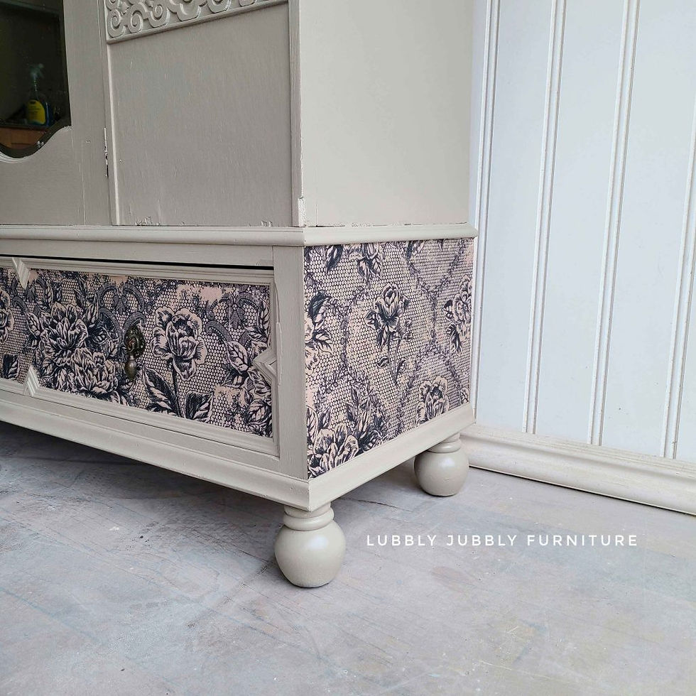 Thumbnail: ANTIQUE LACES - A1 Decoupage Fiber