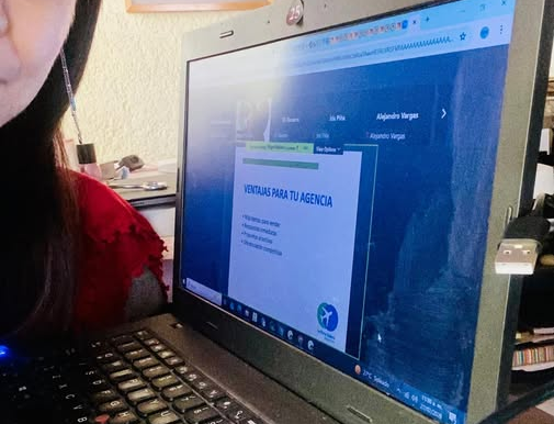 AdventorTravelsByFraveo participó en capacitación de La Ruta Viajera