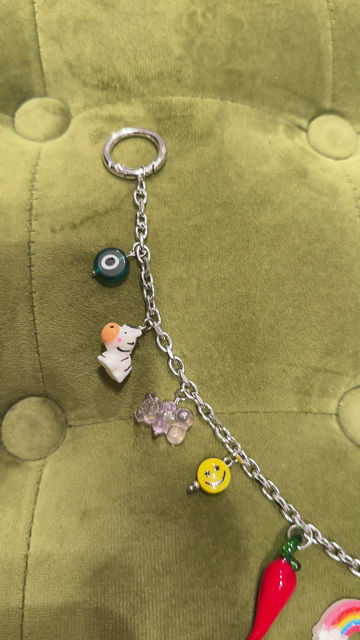 Miniature : Charms de sac PIMENT et  arc en ciel 