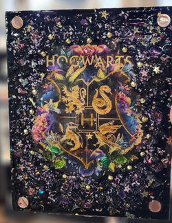 CG Hogwarts Crest