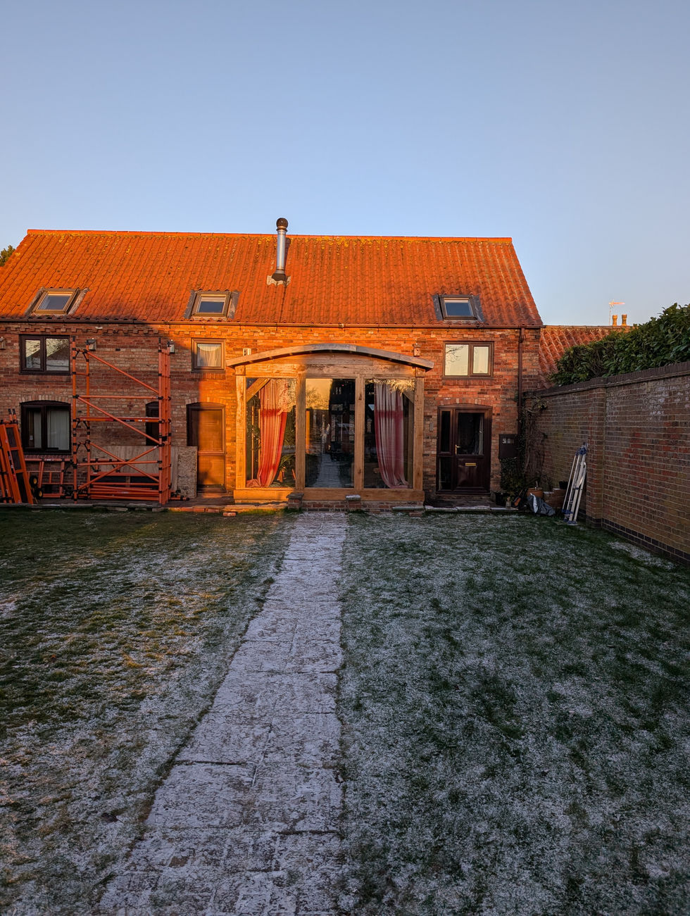 bespoke-oak-framed-extension-nottingham-lead-roof