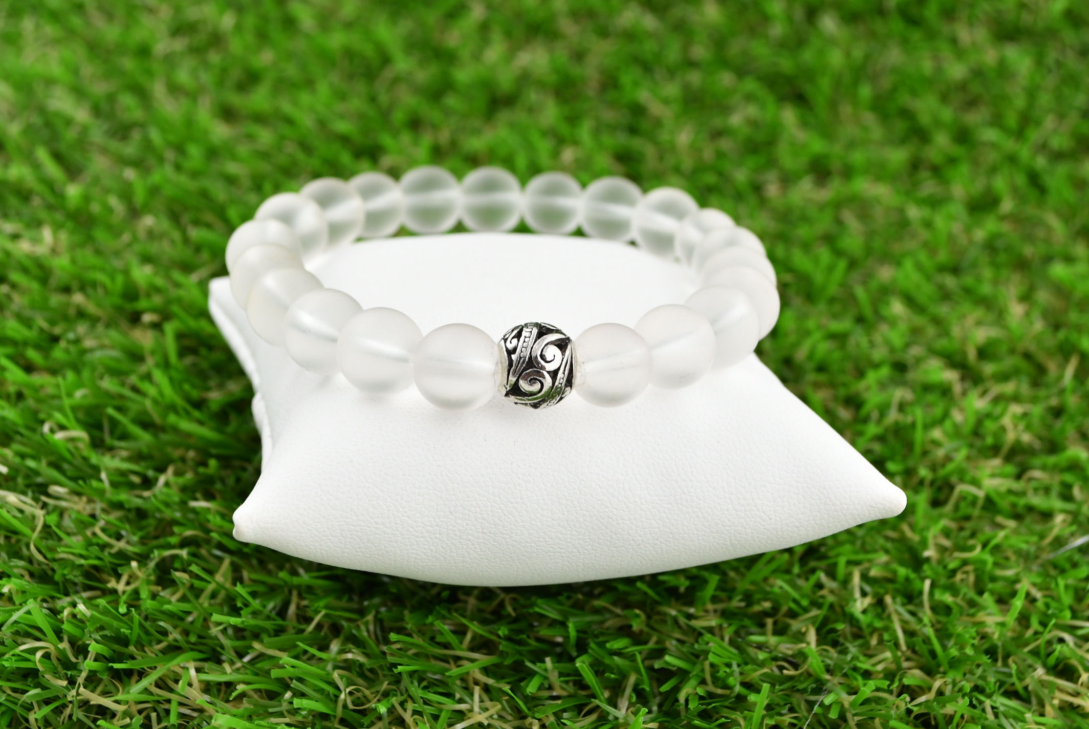 Clear Matte Quartz / Antique Bead