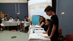 AoVPaGeiA2fwlzJ-D-5ttgHa1ZWYqnQDkFRfbnZhFBF7