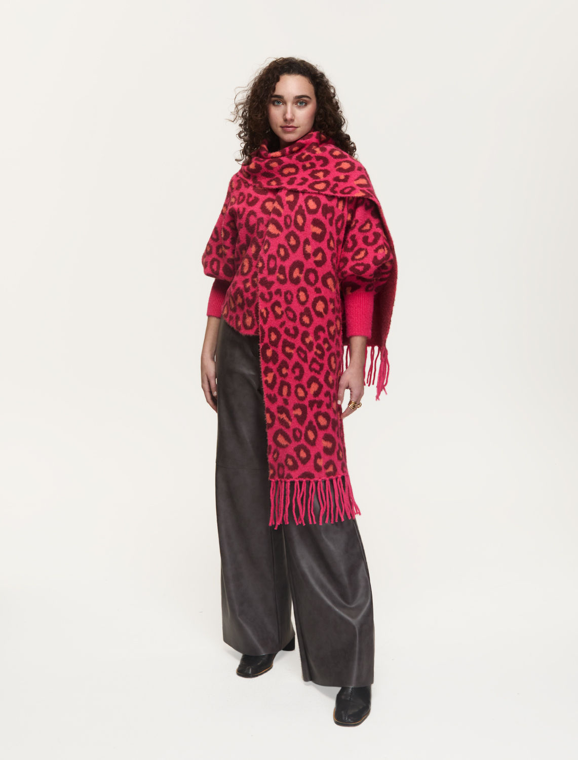 Kerisma- Big FuzzFuss Scarf