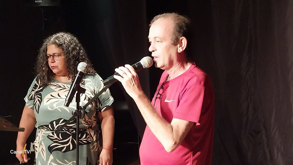 Canal TVi- Maricá recebe encontro de poesia com microfone aberto no Teatro CEU no Mumbuca