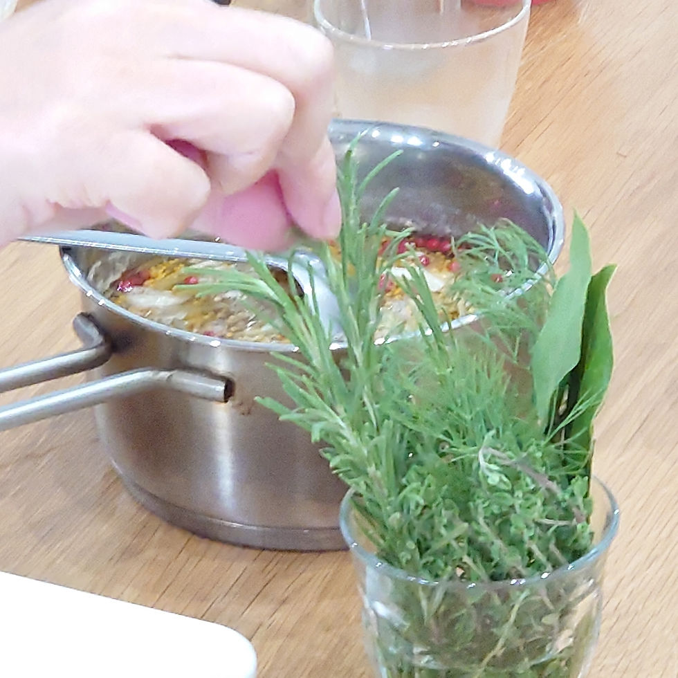 秋の保存食づくりワークショップの様子