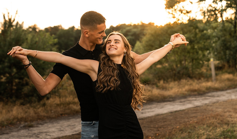 Hennieke & Laurens - Golden Hour shoot-80.jpg