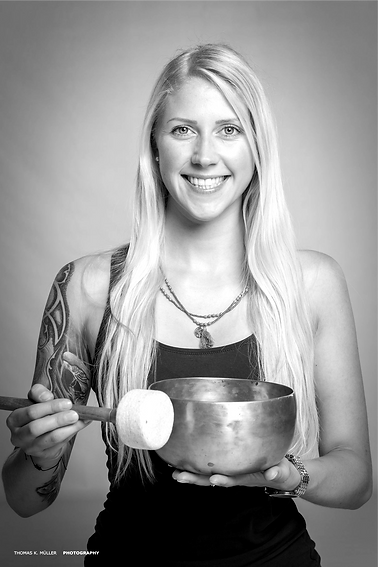 Klangschale_Christina_Tramberger_©_www.t