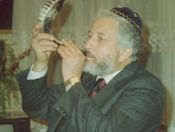 Slideshow and writing exercise: Jewish holidays behind the Iron Curtain