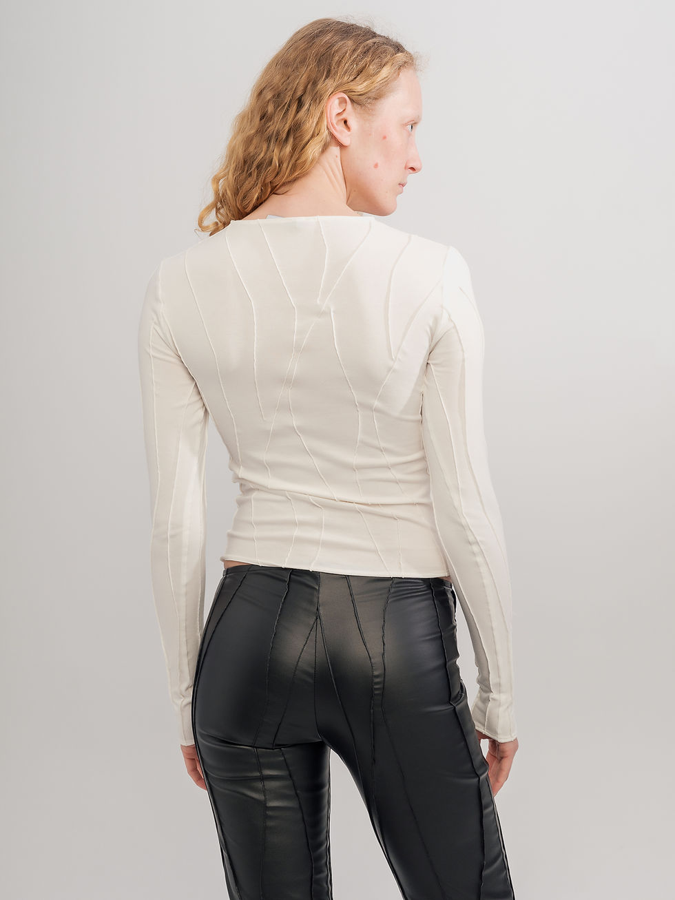 Thumbnail: Routine Long Sleeve - Cream