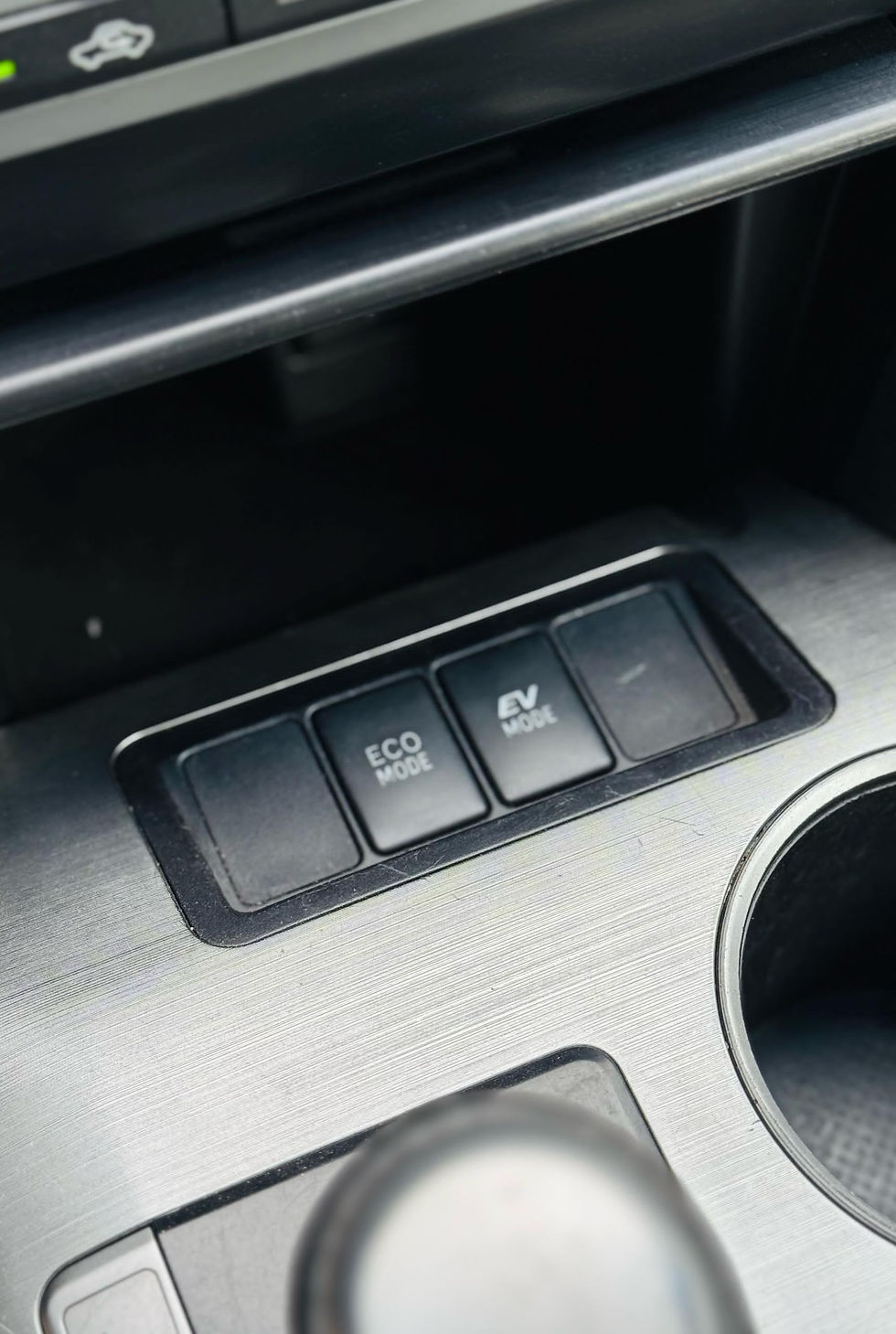 Thumbnail: 2014 Toyota Camry Hybrid