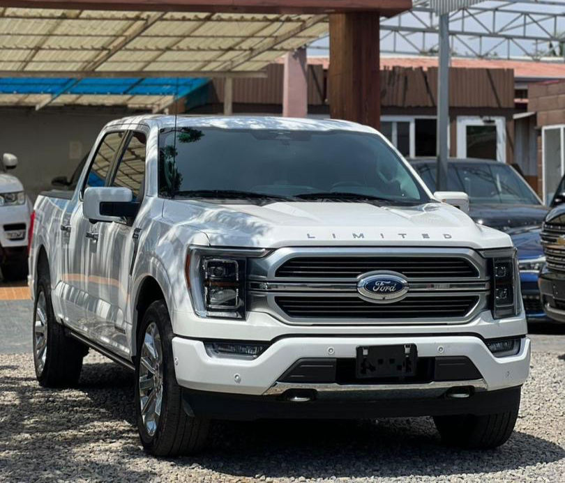 Thumbnail: 2023 Ford F-150 Limited 