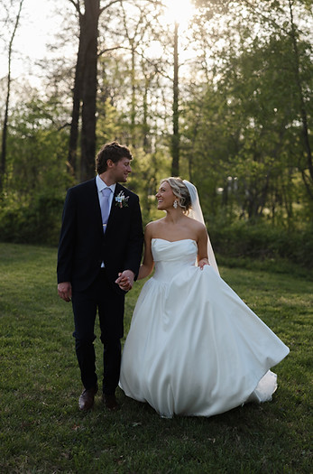 Evansville Indiana wedding photographer, Evansville indiana wedding videographer, Louisville Kentucky wedding photographer, Louisville Kentucky wedding videographer, St. Louis Missouri wedding photographer, St. Louis missouri wedding videographer, Indianapolis Indiana wedding photographer, Indianapolis wedding videographer