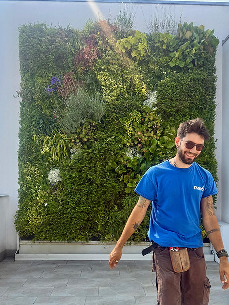 Immagine WhatsApp 2025-11-26 ore 21.26.08_41969eb2.jpg