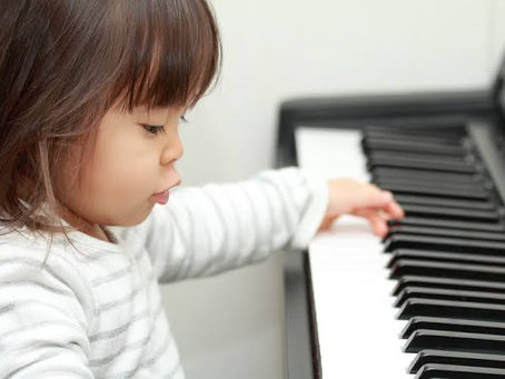 2歳知育リトミックレッスンの様子｜札幌市豊平区ピアノ教室