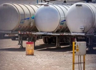 Decomisan casi 800 mil litros de “huachicol” en Baja California