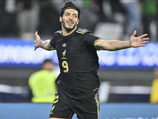 Raúl Jiménez llega a 37 goles en la Selección Mexicana con su doblete ante Canadá; está a uno de igualar a Cuauhtémoc Blanco