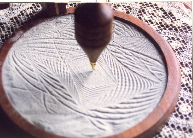 Sand pendulum2.jpg