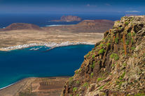 lanzarote-and-la-graciosa-islands-canary-islands-spain-02-mikel-bilbao-gorostiaga.jpg