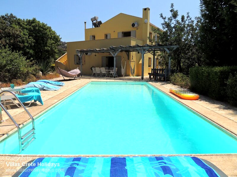 01 Perdika large pool and very private grounds._edited.jpg