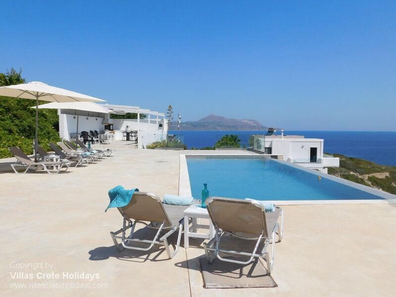 Luxury villas in Greece