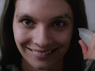 Crítica | Sorria