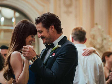 Crítica | Amores Materialistas