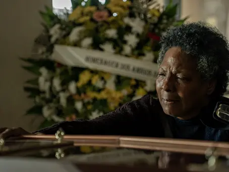 Netflix divulga trailer de 'Vicentina Pede Desculpas', com atuação emocionante de Rejane Faria