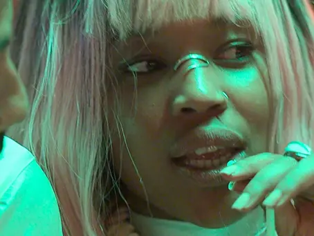 Entrevista | “O ‘neocolonialismo’ é uma necessidade ocidental de caracterizar o filme”: Pedro Pinho, Jonathan Guilherme e Cleo Diára falam sobre “O Riso e a Faca”