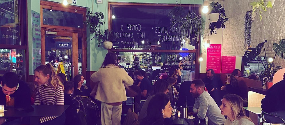 Elijah Invites | Café Murukutum